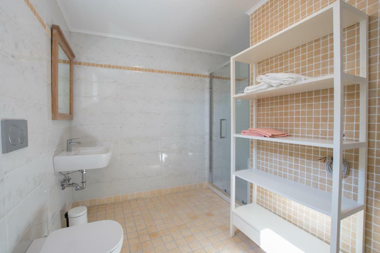 Lana House With Apartments Petrovija ภายนอก รูปภาพ