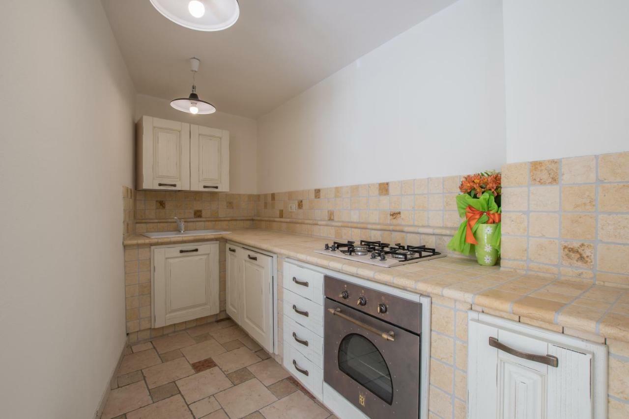 Lana House With Apartments Petrovija ภายนอก รูปภาพ