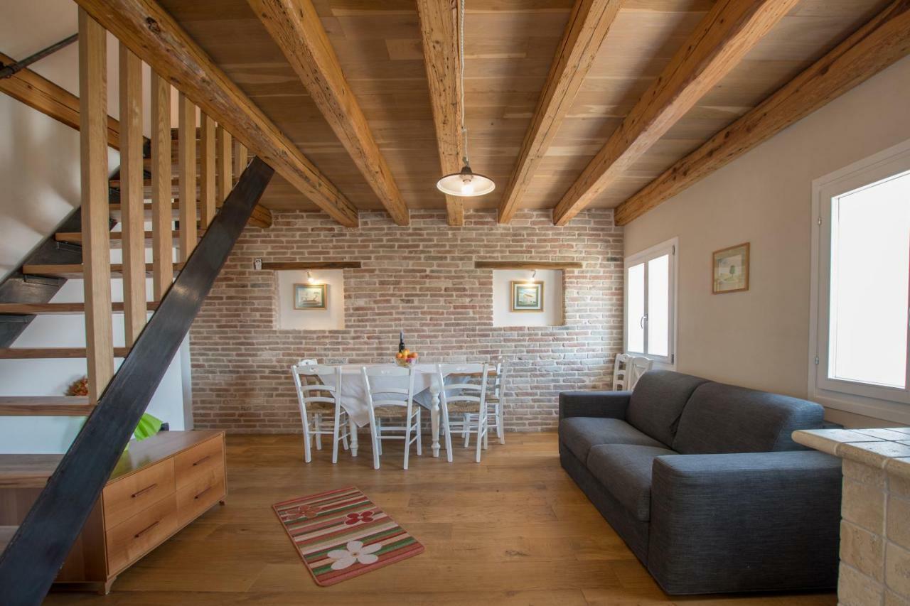 Lana House With Apartments Petrovija ภายนอก รูปภาพ