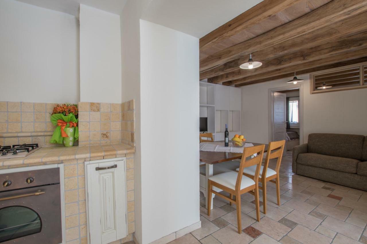 Lana House With Apartments Petrovija ภายนอก รูปภาพ