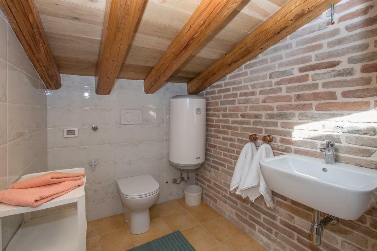 Lana House With Apartments Petrovija ภายนอก รูปภาพ